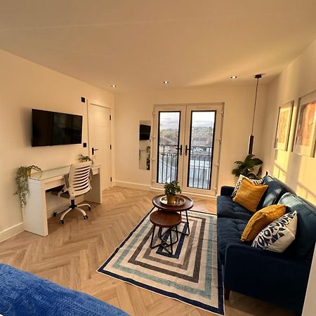 R5 - Luxury Private Ensuite Self-Contained Room - Newly Renovated Halesowen Exteriér fotografie