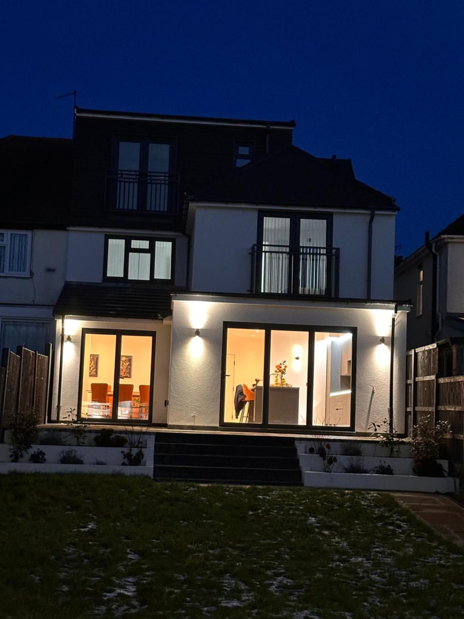R5 - Luxury Private Ensuite Self-Contained Room - Newly Renovated Halesowen Exteriér fotografie